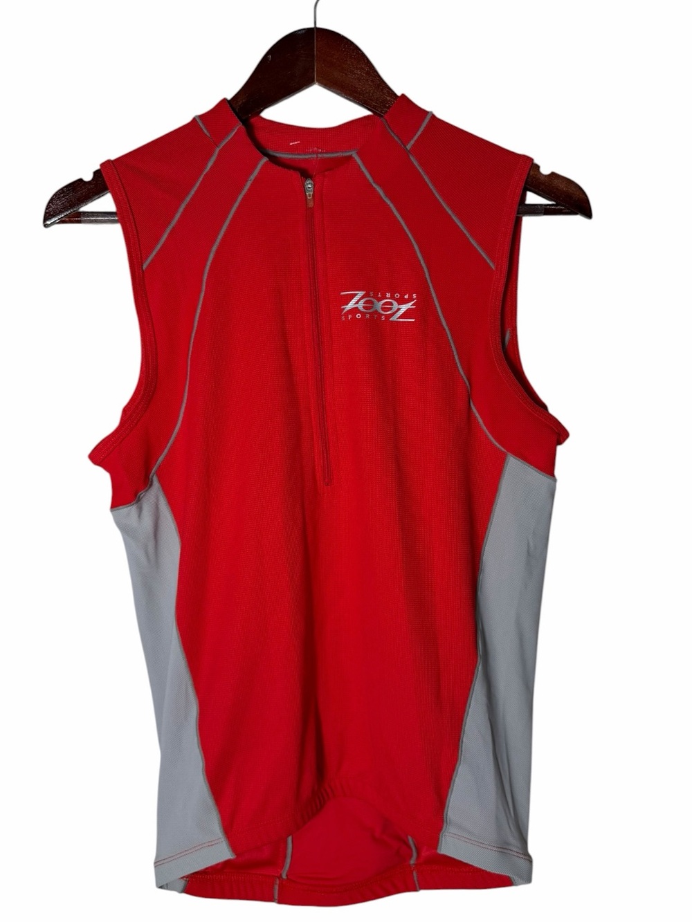 Zoot Sports Women’s Small Red Gray Sleeveless Cycling Jersey 1/4 Zip